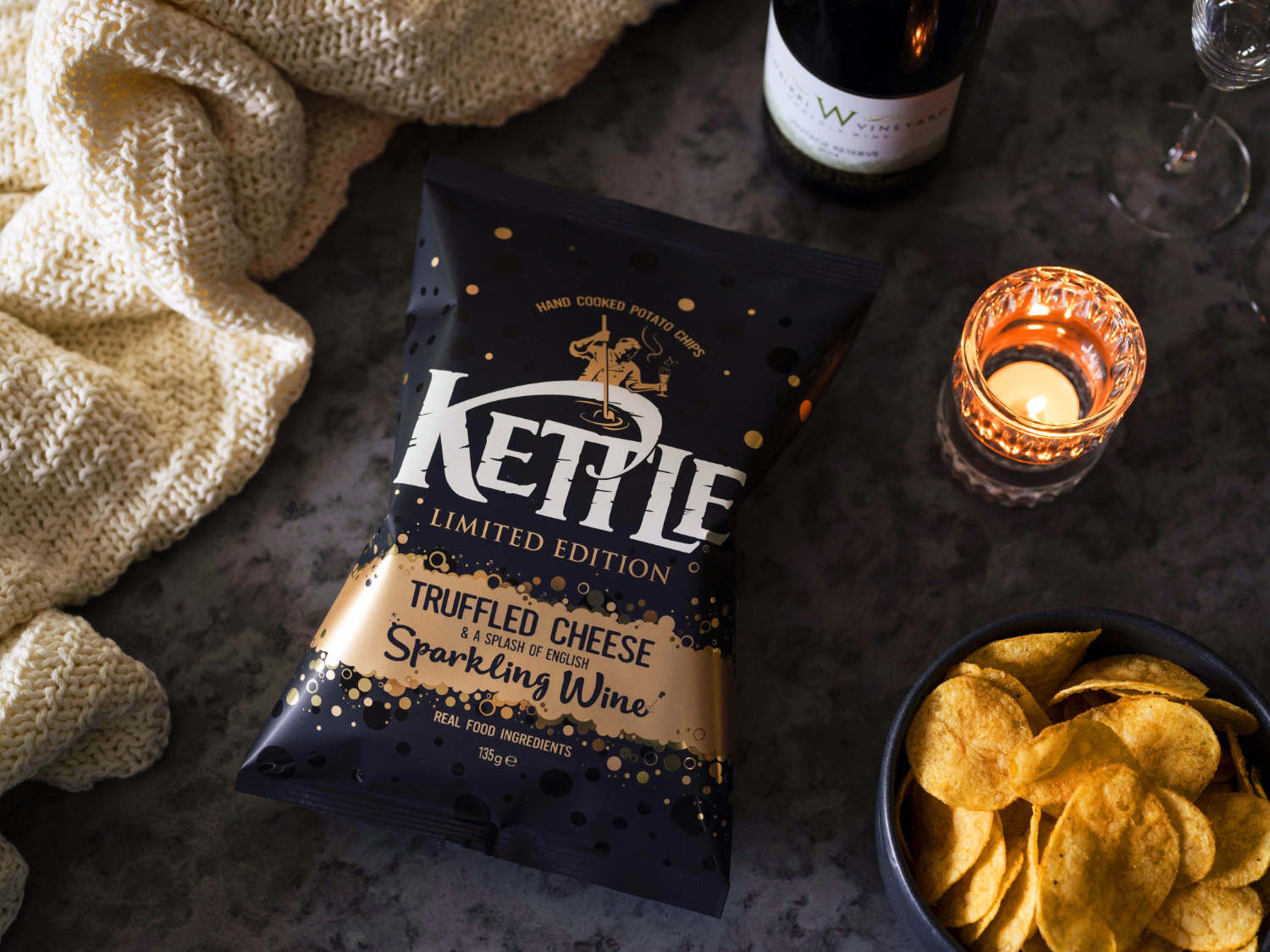 Kettle_pack_serves_with_bowl_of_chips_softly_lit_with_a_candle